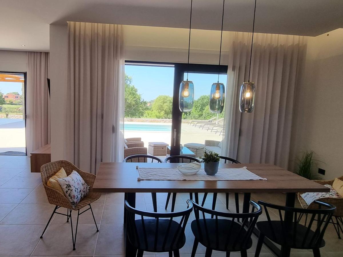 Luxury Villa Serena 2022 - With Heated Pool Cukrici Luaran gambar