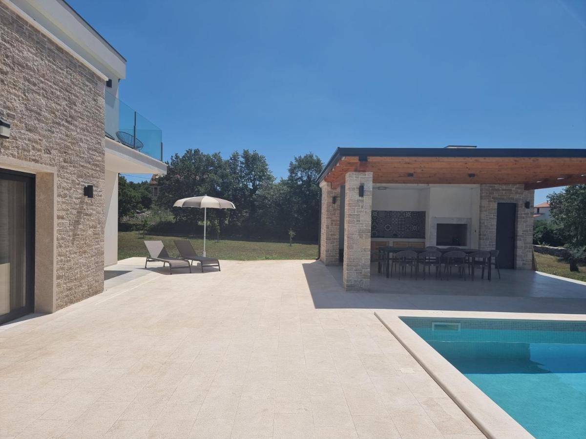Luxury Villa Serena 2022 - With Heated Pool Cukrici Luaran gambar