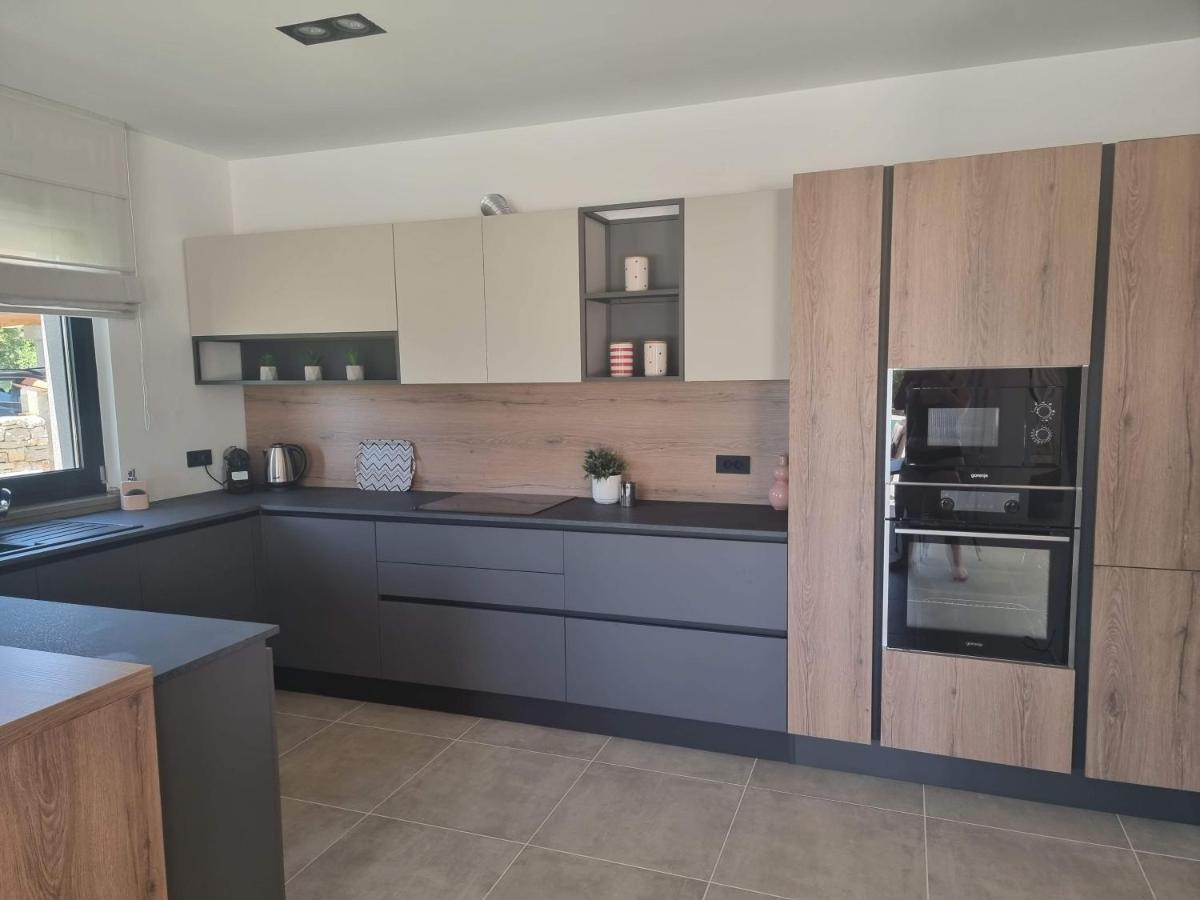 Luxury Villa Serena 2022 - With Heated Pool Cukrici Luaran gambar