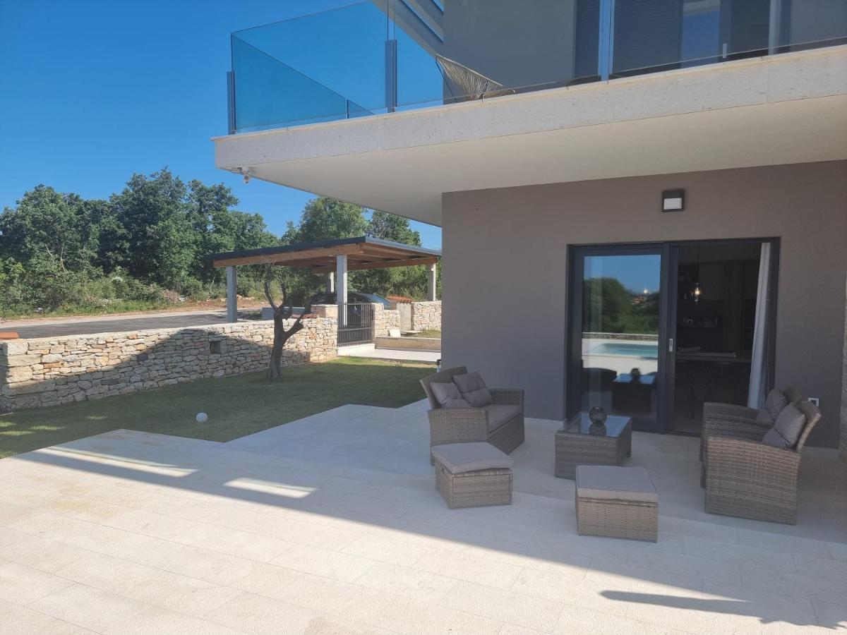 Luxury Villa Serena 2022 - With Heated Pool Cukrici Luaran gambar