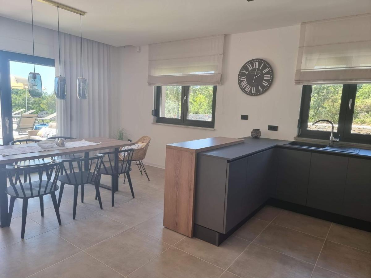 Luxury Villa Serena 2022 - With Heated Pool Cukrici Luaran gambar